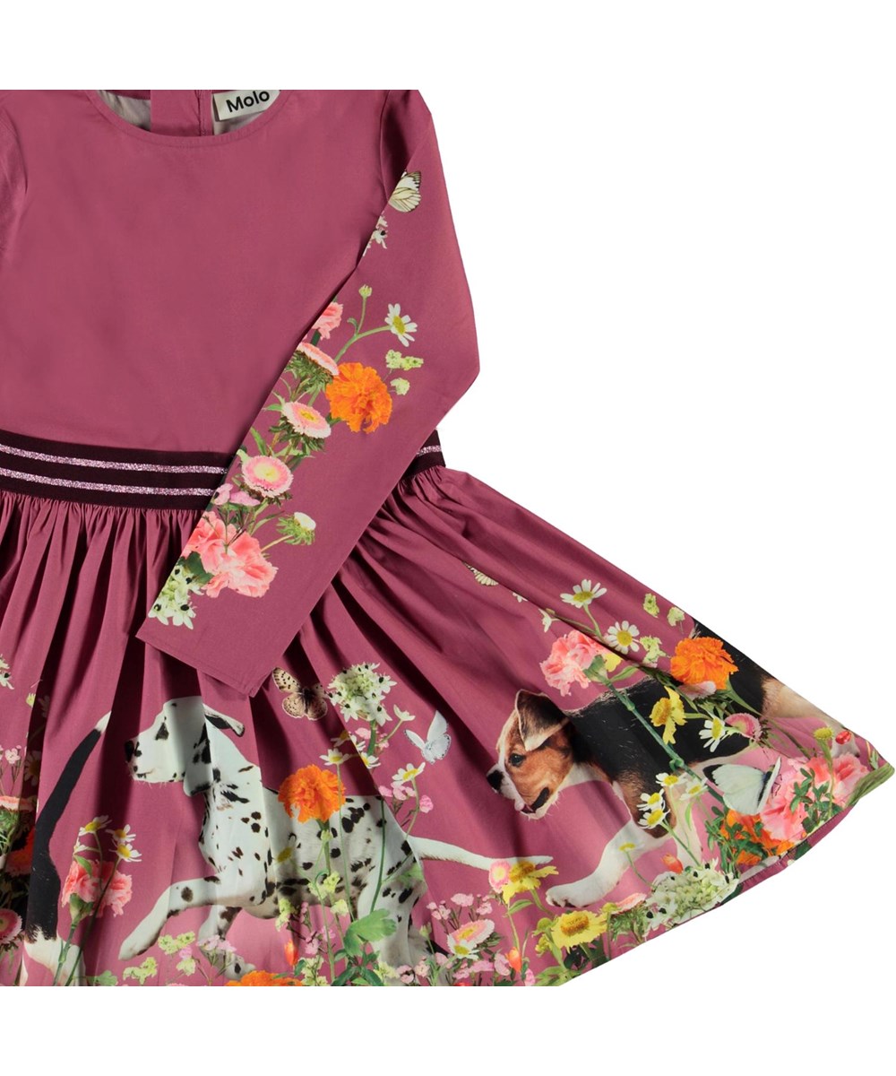Christin - Run Wild - Öko Kleid mit Hunden und Blumen